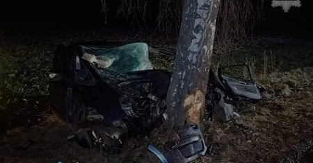 Koszmarny wypadek koło Cieszyna. Nie żyje młody kierowca