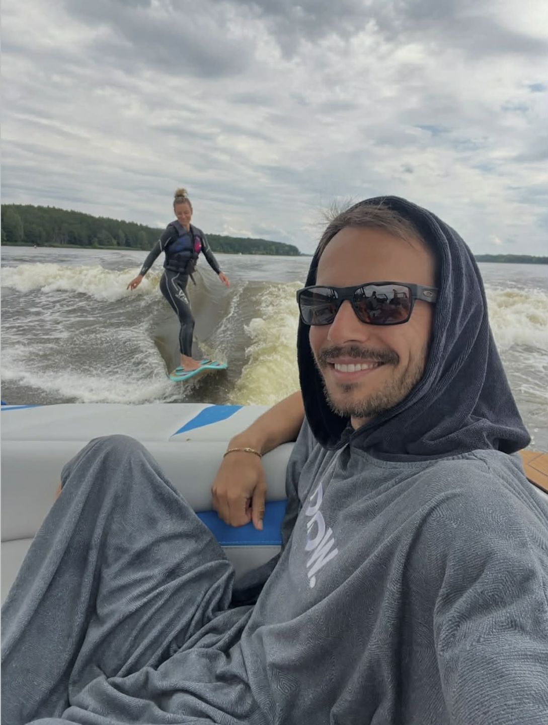 Banasiuk składa Boczarskiej życzenia