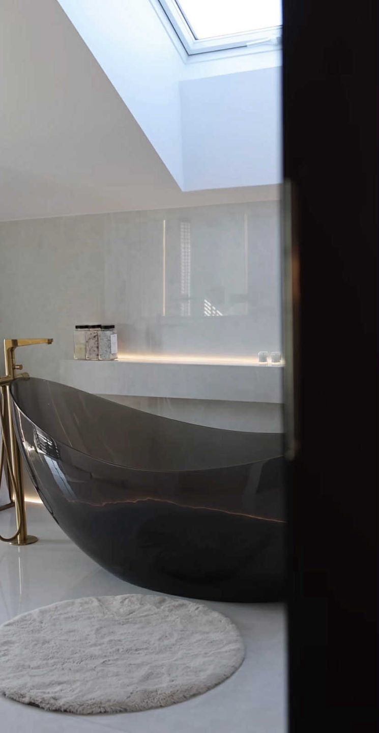 Sandra Kubicka i Baron, wnętrza luksusowego domu