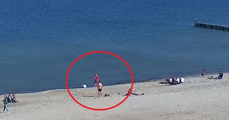 Była 10:31 na plaży w Mielnie. Oto co zarejestrowała kamera