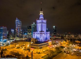 Symbol Warszawy bez iluminacji? Miasto szuka oszczędności