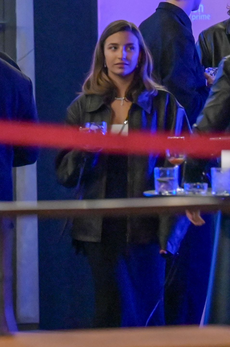 Julia Wieniawa baluje z Magdaleną Cielecką i Bartoszem Gelnerem