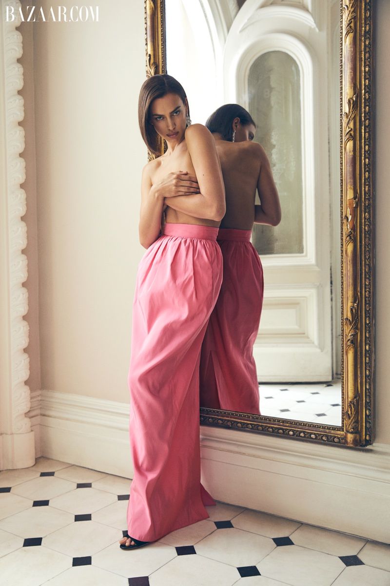 Seksowna Irina Shayk na łamach Harper's Bazaar