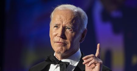 Joe Biden i żart o więzieniu w Moskwie. Dostał owację na stojąco