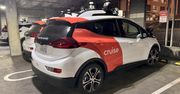 Autonomiczne taksówki GM pod ścianą. Dlaczego inwestorzy się wycofują?