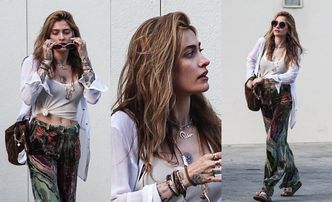 Dawno niewidziana Paris Jackson w stylówce boho zwraca ubrania do butiku Diora. Modna? (ZDJĘCIA)