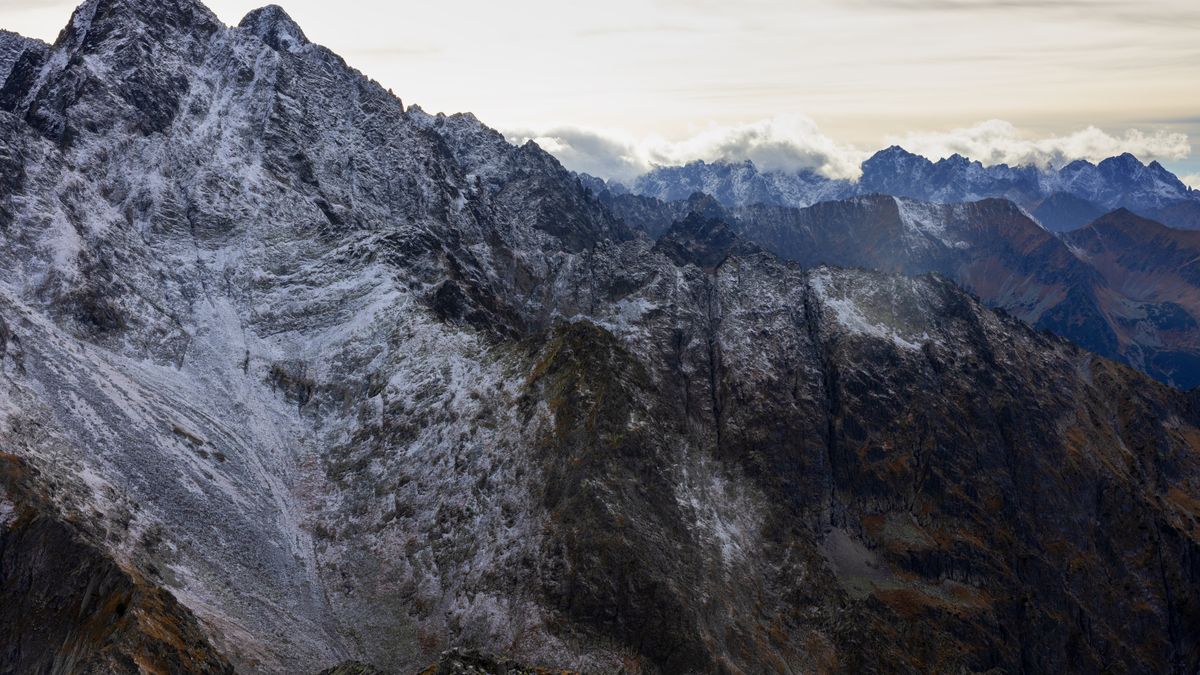 Śnieg pojawił się w wyższych partiach gór