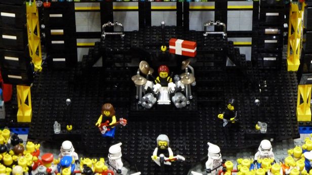 WTF dnia: koncert Metalliki w wersji Lego [zdjęcia + wideo] 1