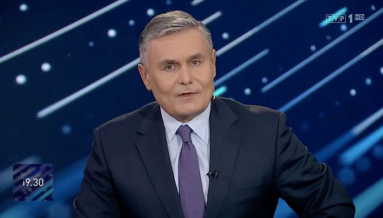 Marek Czyż jest jednym z prezenterów w "19:30"