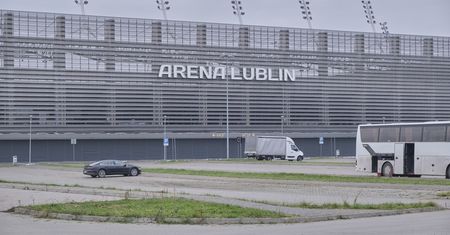 Arena Lublin zaświeci się na czerwono. Kampania na rzecz ochrony dzieci. Lublin włącza się do akcji
