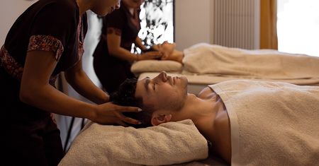 Zmysłowa podróż we dwoje – romantyczny rytuał w Thai Bali Spa