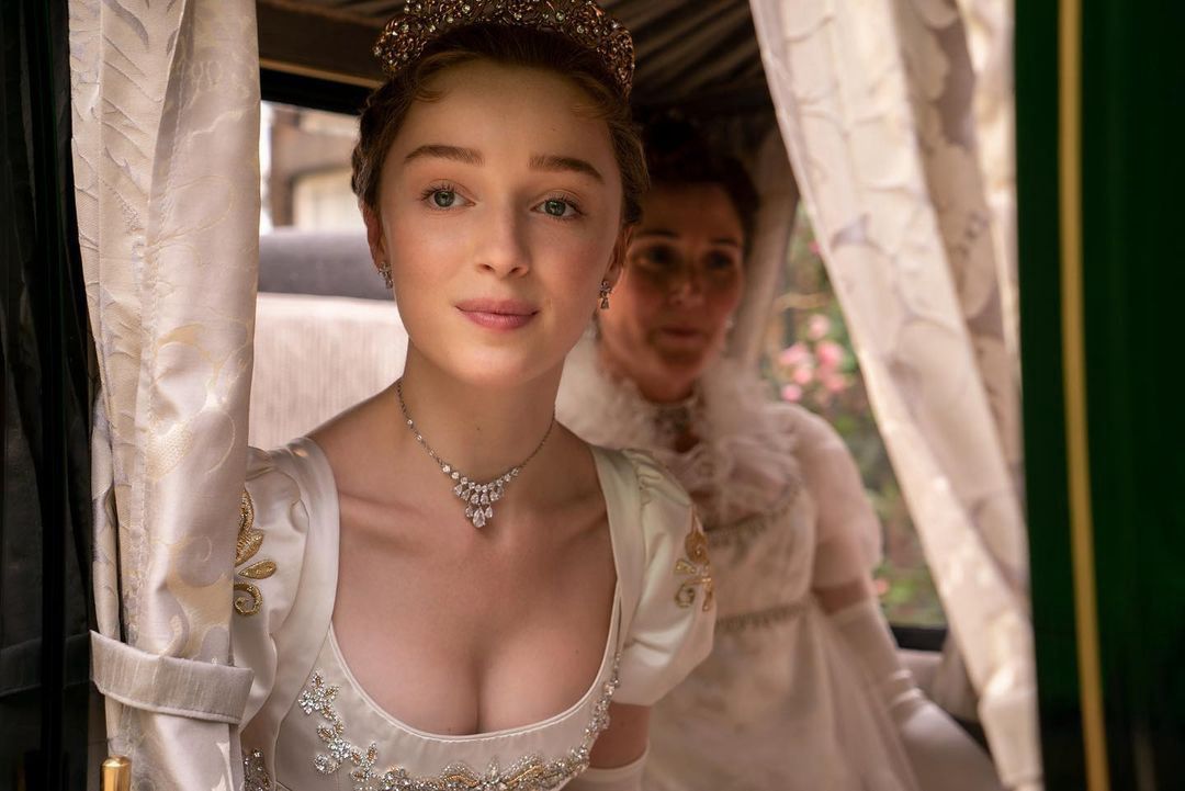 "Bridgertonowie" - Phoebe Dynevor