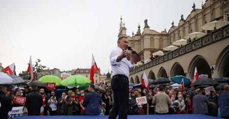 Wybory prezydenckie. "Wiadomości" TVP oskarżone o stronniczość po wiecu Andrzeja Dudy, szef programu zaprzecza