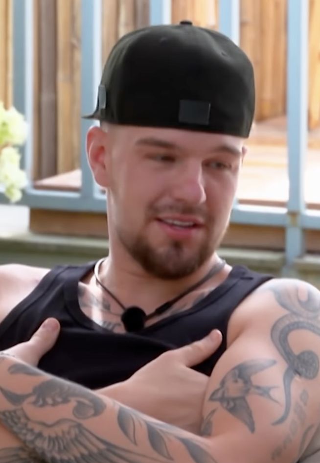 Darek z "Hotelu Paradise"