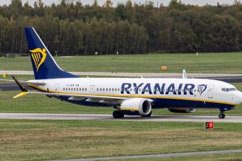 Ryanair startuje z wyprzedażą biletów. W grudniu polecisz za grosze