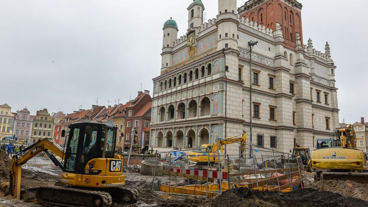 Stary Rynek w Poznaniu podczas remontu