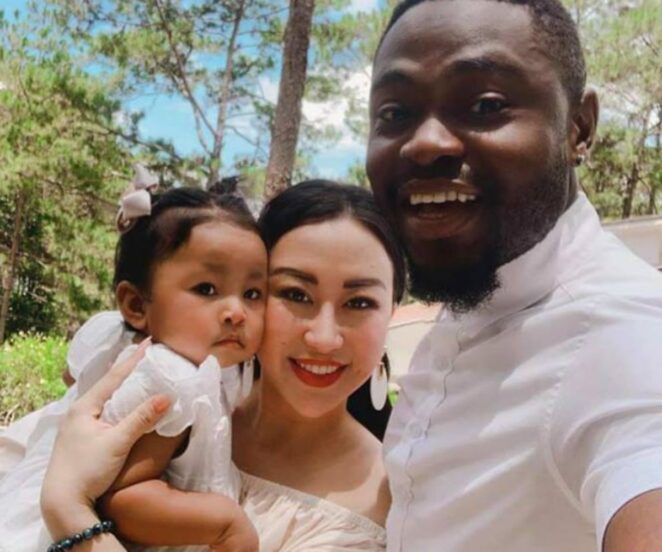 Wychowują razem córeczkę