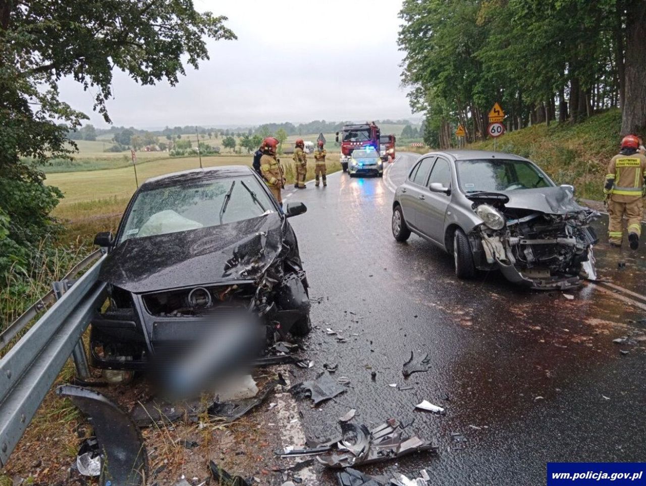 Wypadek w powiecie mrągowskim. Zderzyły się dwa samochody osobowe