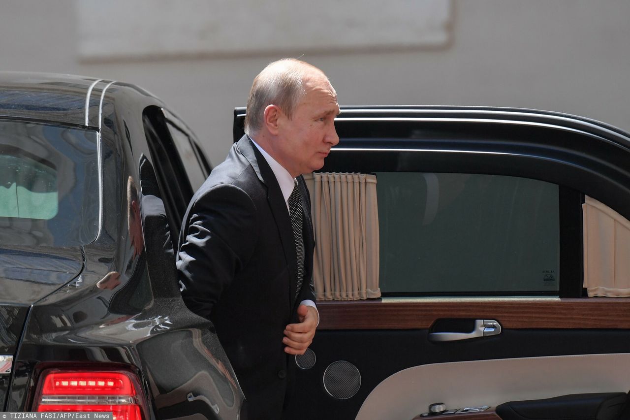 Rosja zostaje na lodzie. "Duma Putina" robi dobrą minę do złej gry