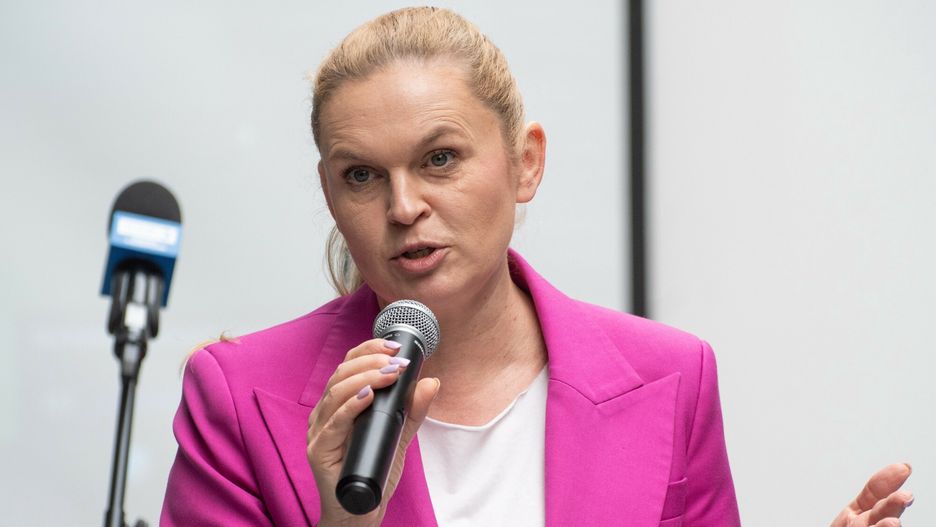 Barbara Nowacka w Zielonej G�rze
Fot. NewsLubuski/East News, Zielona Gora, 15.04.2024. Minister edukacji Barbara Nowacka (N/z) odwiedzila Zielona Gore. W Centrum Ksztalcenia Zawodowego i Ustawicznego nr 1 "Budowlanka" spotkala sie z uczniami. W szkole rozmawiala o zmianach w systemie edukacji oraz wspieraniu mlodych uczniow.
NewsLubuski