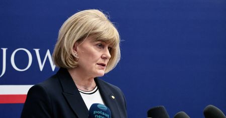 Co z "zamachem stanu"? Zwrot w sprawie dokumentów