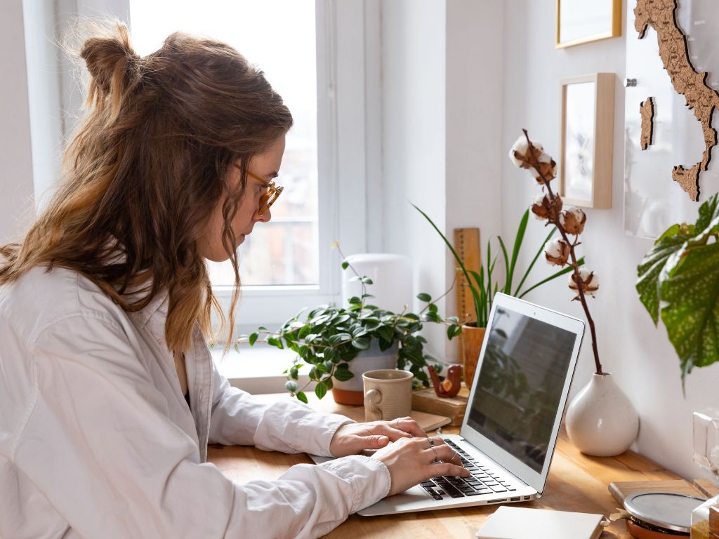 Jak znaleźć konto osobiste dla studenta? Przeczytaj, zanim podpiszesz umowę!