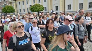 Białystok: Kilkaset kobiet pielgrzymowało do Świętej Wody. "Każda niosła własne intencje"