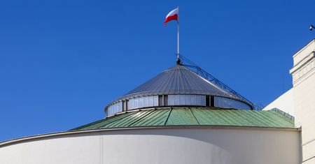 Oszukali posła metodą "na policjanta". Stracił ogromne pieniądze