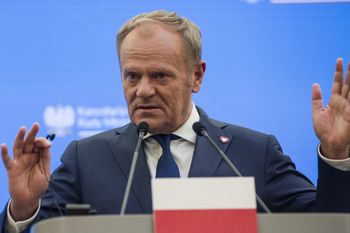 Tusk z dosadnym apelem. "Nie szukajcie wroga na Zachodzie"