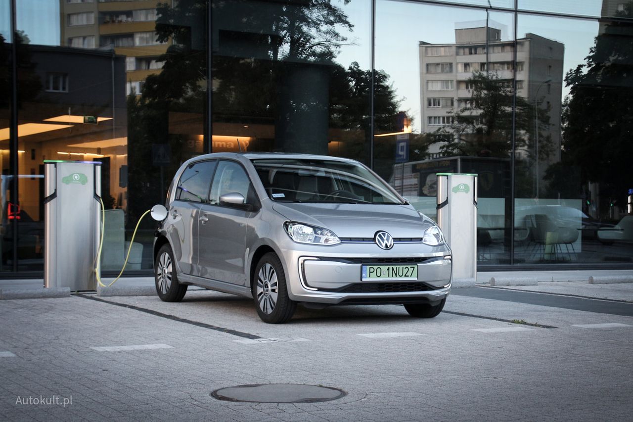 Volkswagen e-up! powrócił i przy okazji podrożał. Cena nie wróży sukcesu