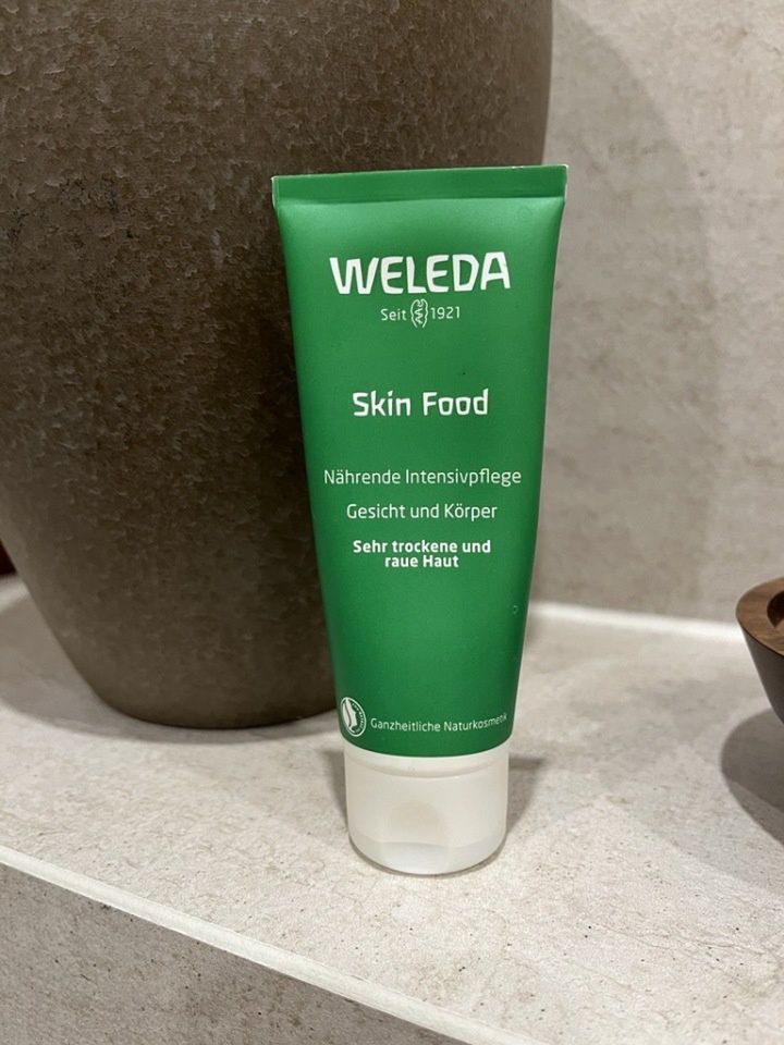 Nawilżający krem Weleda 