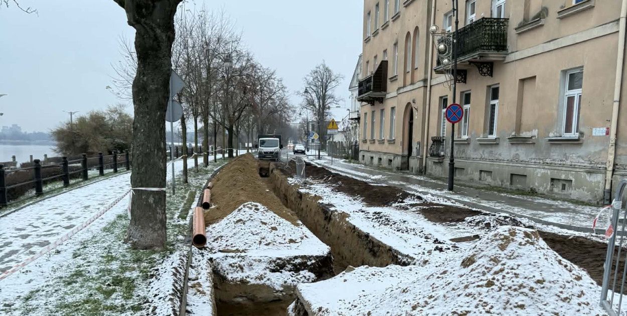 Włocławek: Bulwary rozkopane. Tak wygląda budowa sieci ciepłowniczej