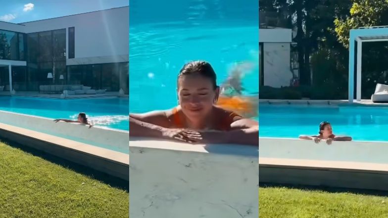 Klaudia Halejcio pluska się w basenie