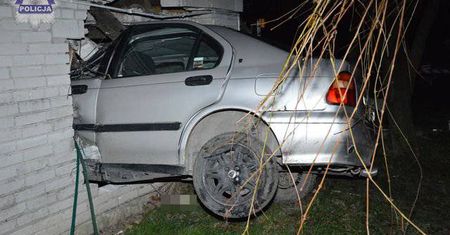 Olchowiec: Pijany kierowca wjechał w dom