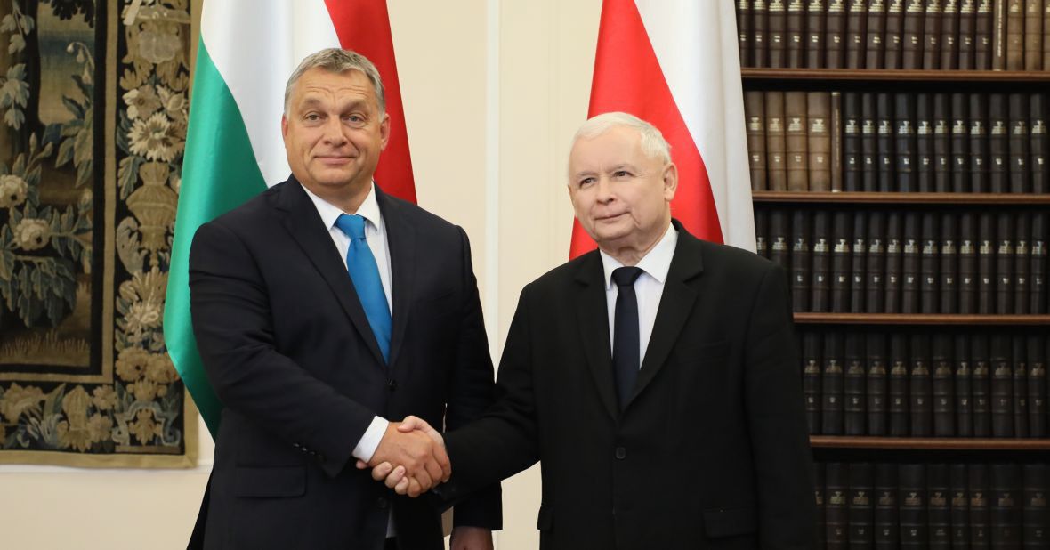 Viktor Orbán i Jarosław Kaczyński. Szef PiS nie ukrywał swojej fascynacji polityką Węgra. Zapowiadał, że chciały zrobić z Warszawy Budapeszt