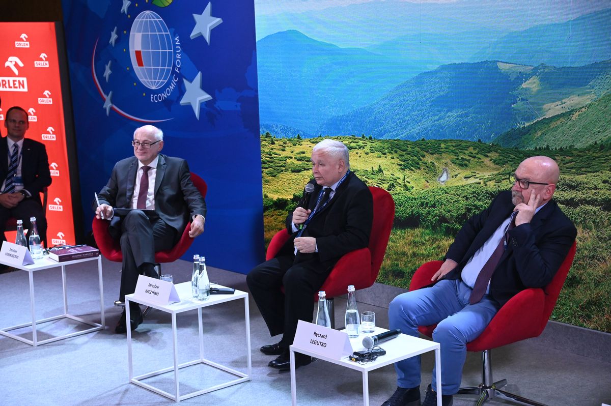 XXXI Forum Ekonomiczne Karpacz. Debata z udziałem Jarosława Kaczyńskiego oraz europosłów PiS Ryszarda Legutki i Zdzisława Krasnodębskiego