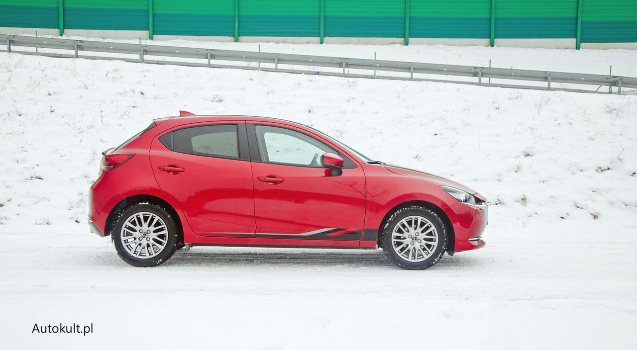 Test: Mazda2 1.5 Skyactiv-G MT - trzy zalety to trochę za mało