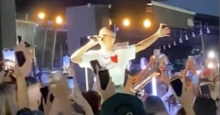 Białoruska piosenkarka zatrzymana. 15 dni aresztu za koncert dla Ukrainy