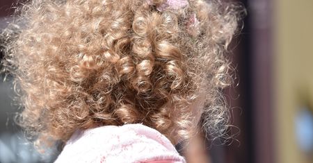 USA. Nauczycielka ścięła dziewczynce włosy. Ojciec zażądał ogromnego odszkodowania