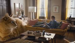 Gigantyczny kot, ogromne ciastko, niezwykle duże dziecko reklamują nowy iPhone XS (wideo)