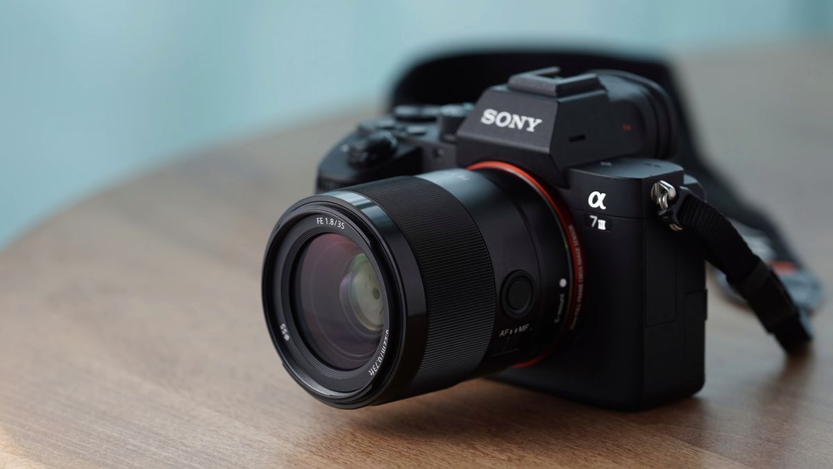 Sony FE 35 mm f/1.8 to szeroki standard, na który wszyscy czekali 1