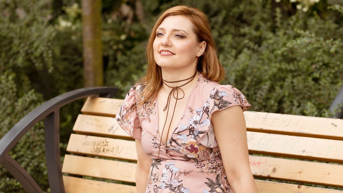 Anna Klecha jest znana w sieci jako Dziewczyna z Fioletową Nogą