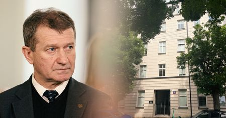 Minister Raś wpycha rząd na minę [OPINIA]