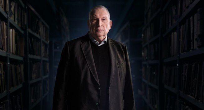 Michał Fajbusiewicz wraca z programem „Magazyn kryminalny 997” do TVP2. „To nie będzie ten sam program”