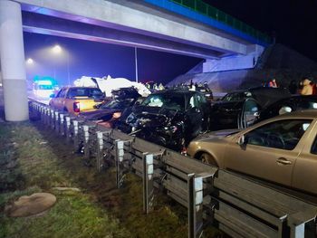 Karambol na S19. Policja apeluje o ostrożność