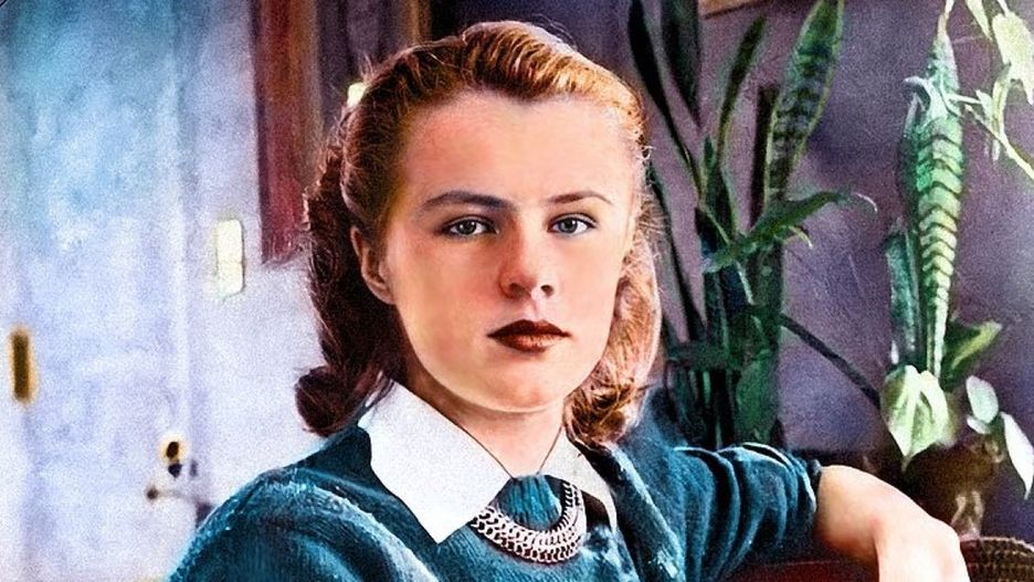 Paula Jean Welden