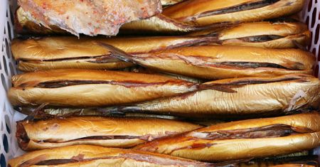 Dlaczego warto jeść makrelę? Bogactwo kwasów omega-3 i białka w jednym kawałku