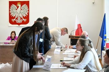 327 przypadków. Komenda Główna podsumowuje wyborczy weekend