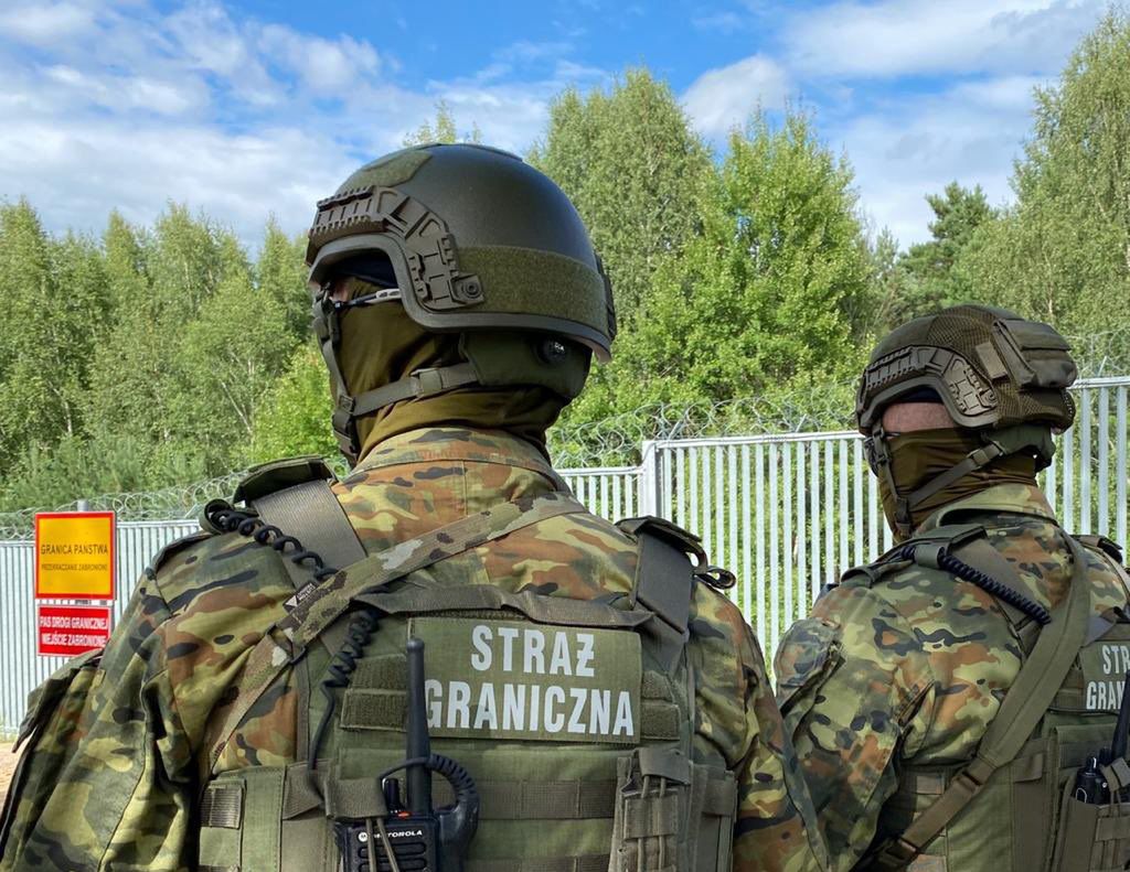 Polscy strażnicy zaatakowani na granicy z Białorusią