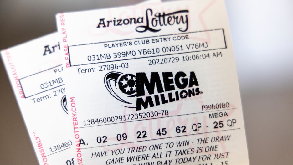 W piątek w amerykańskiej loterii Mega Millions można wygrać 1,35 miliarda dolarów
